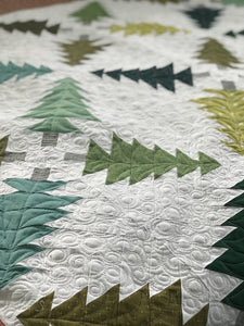 Evergreen quilt pattern for Christmas quilting. 